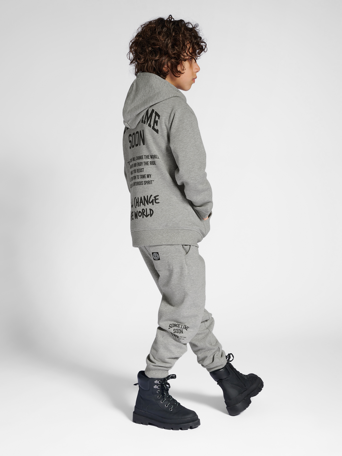 stsDIMAS HOODIE