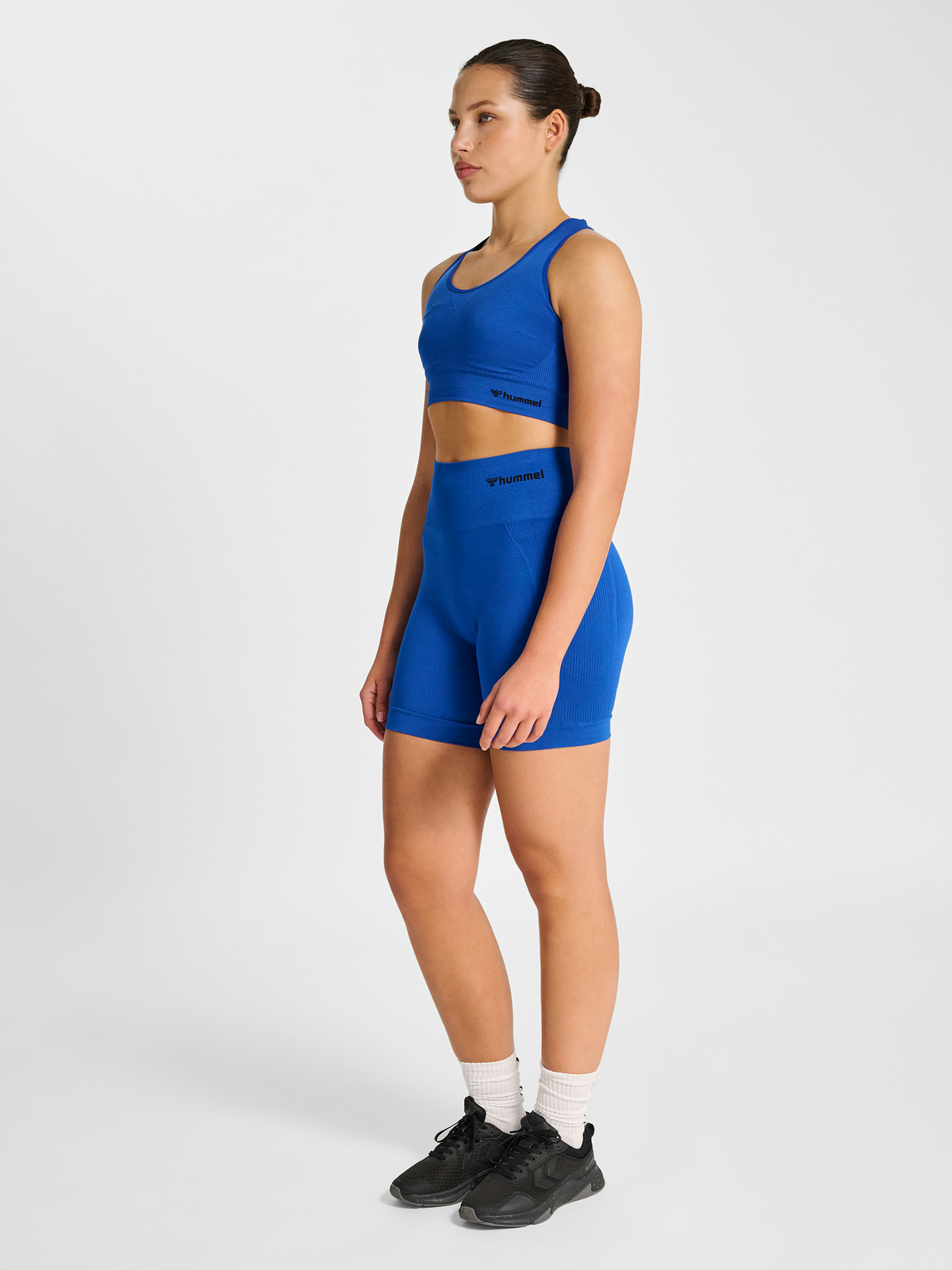 hmlTIF SEAMLESS SPORTS TOP