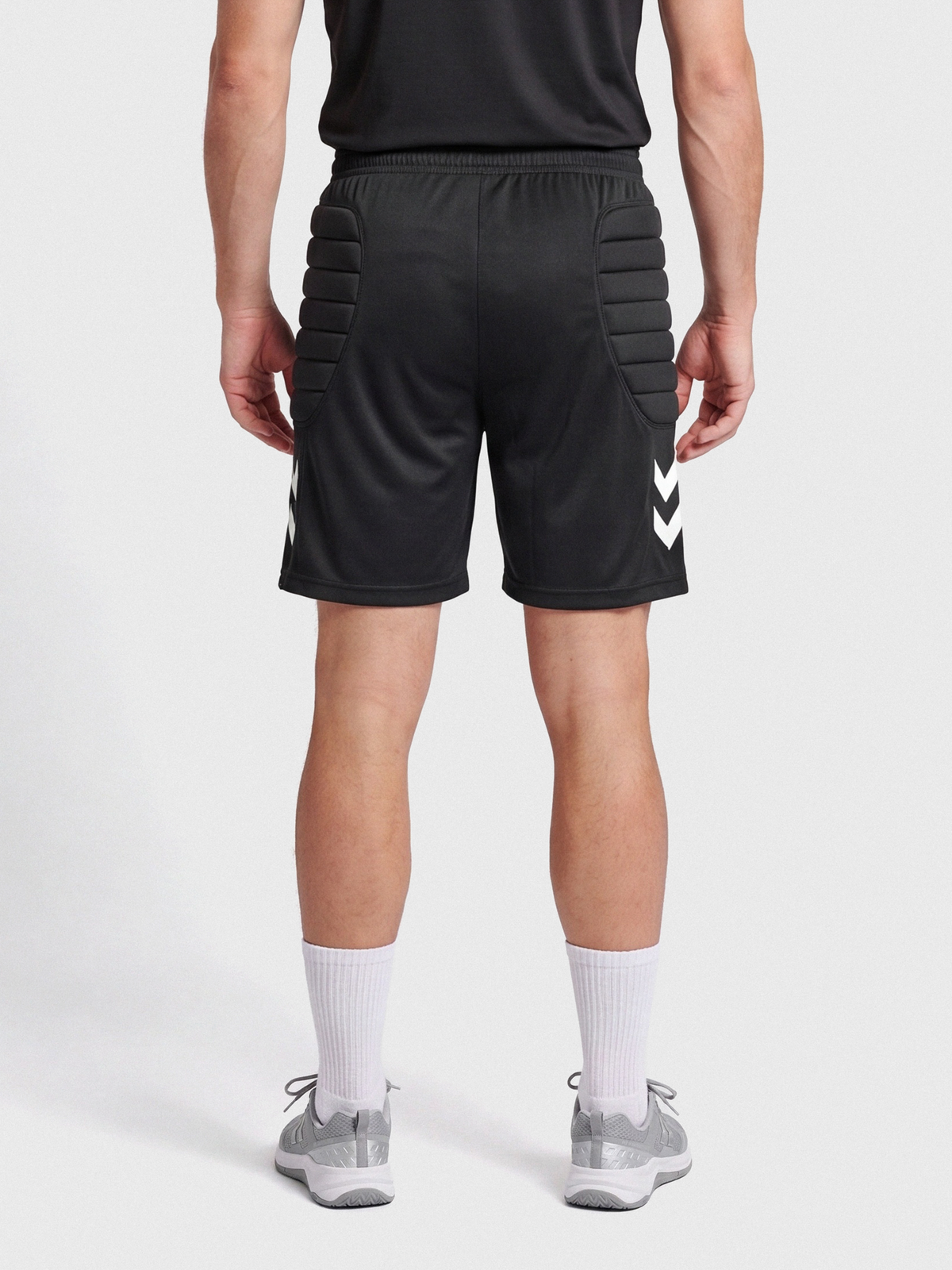 ESSENTIAL GK SHORTS W PADDING