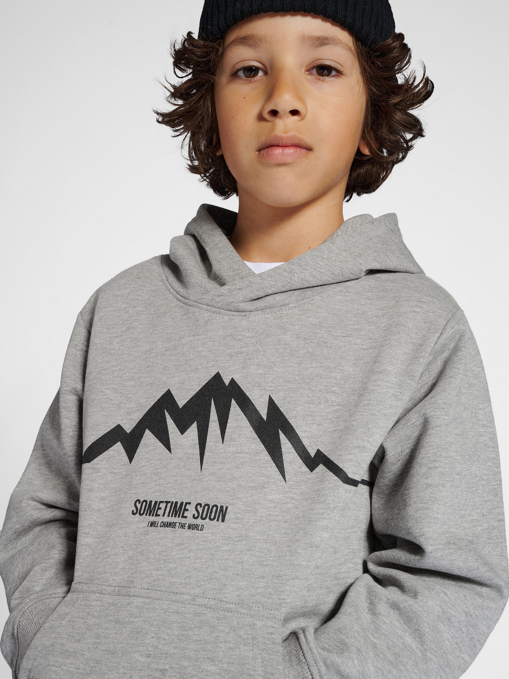 stsSUMMIT HOODIE