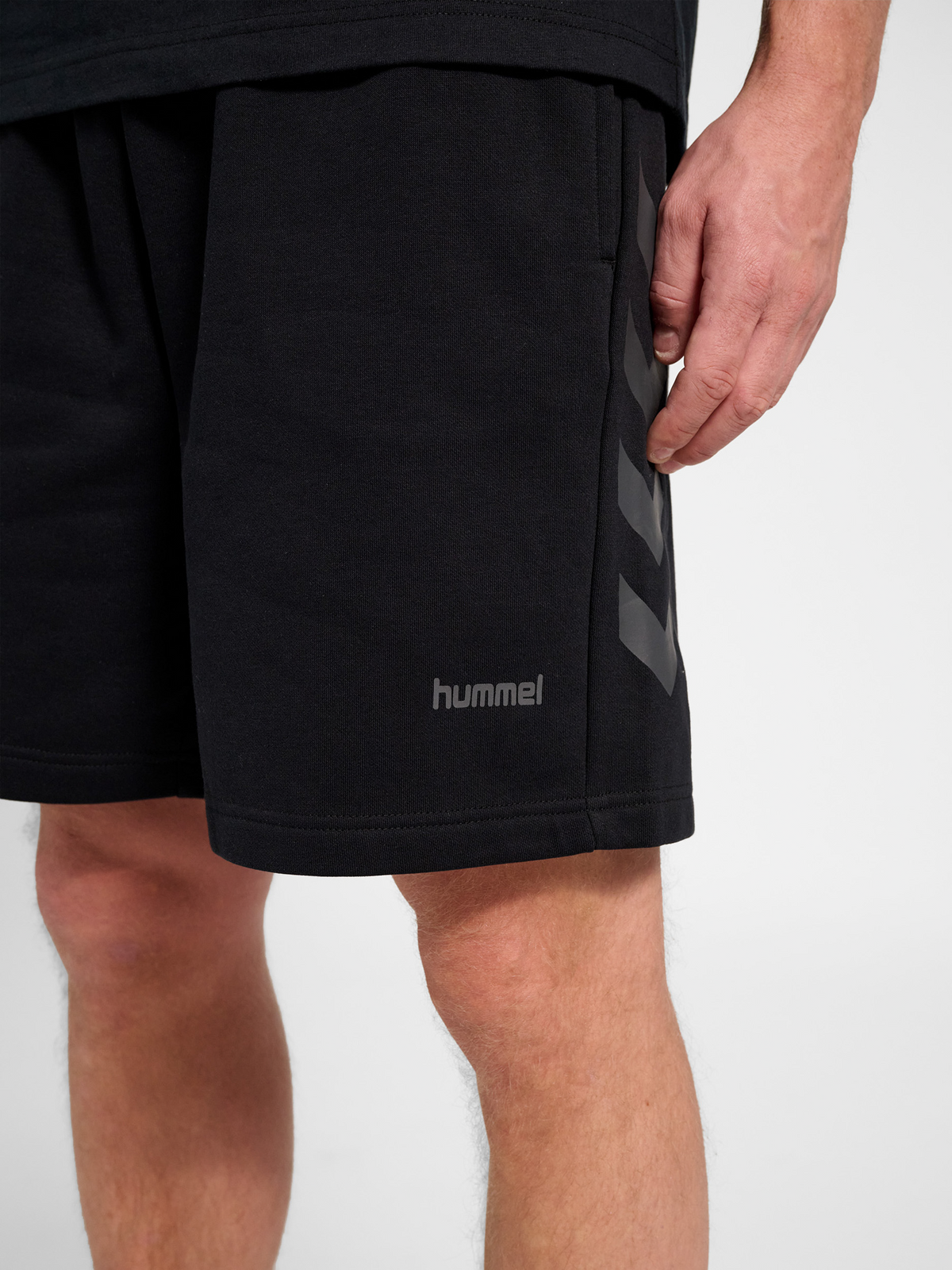 hmlKEEPER CHEVRON SHORTS