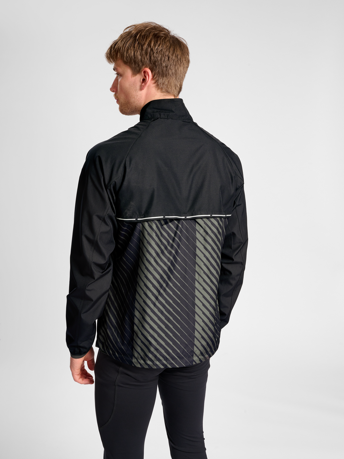 nwlPACE JACKET
