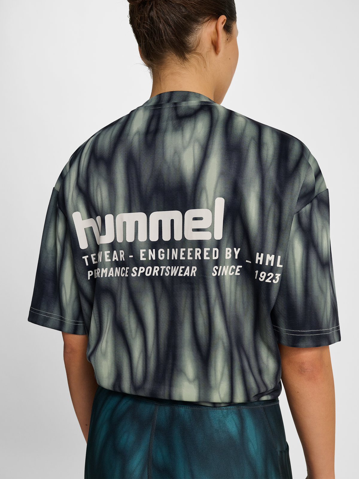 hmlHIIT AOP LOOSE T-SHIRT S/S
