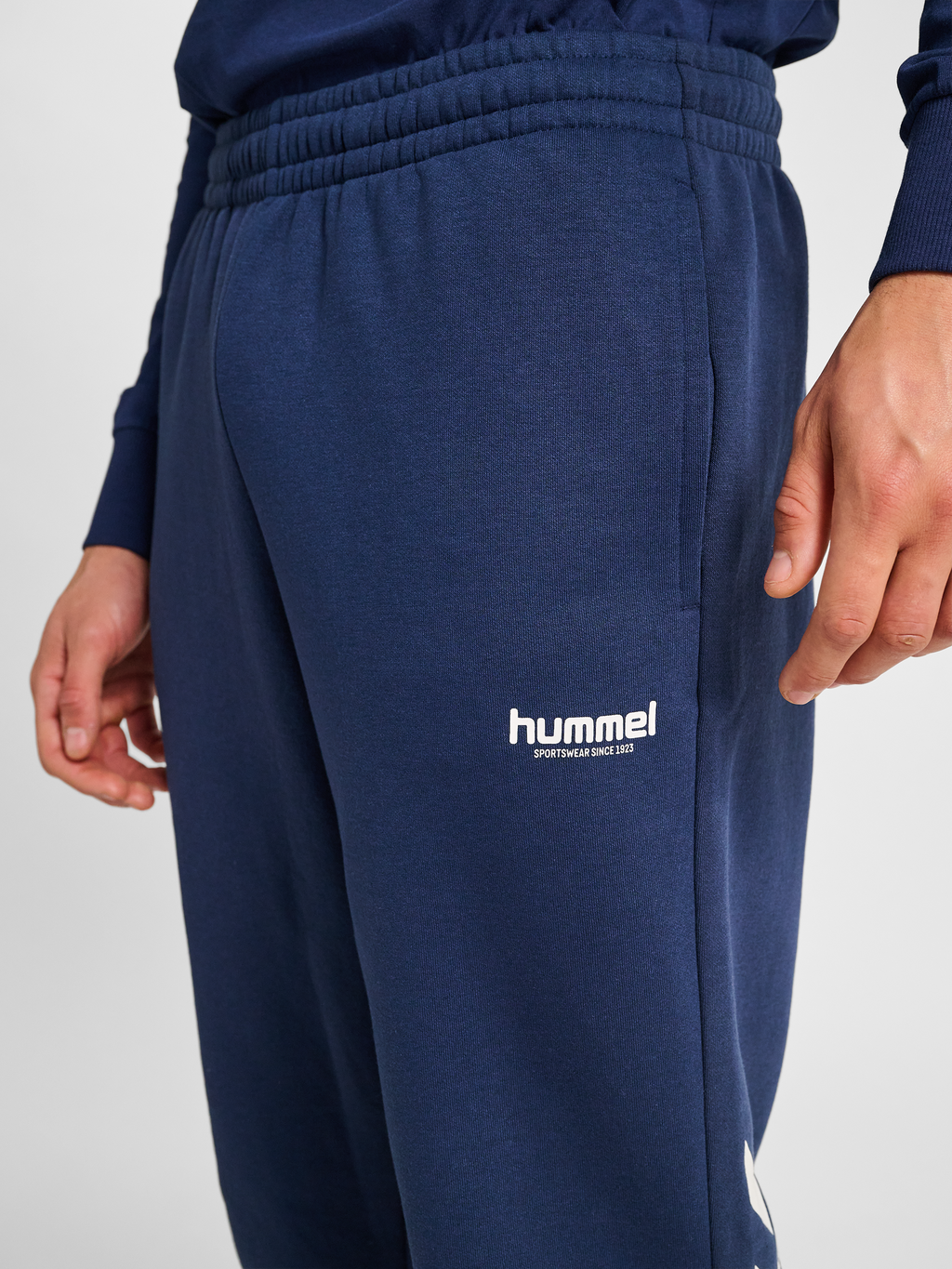 hmlLEGACY 2.0 SWEATPANTS
