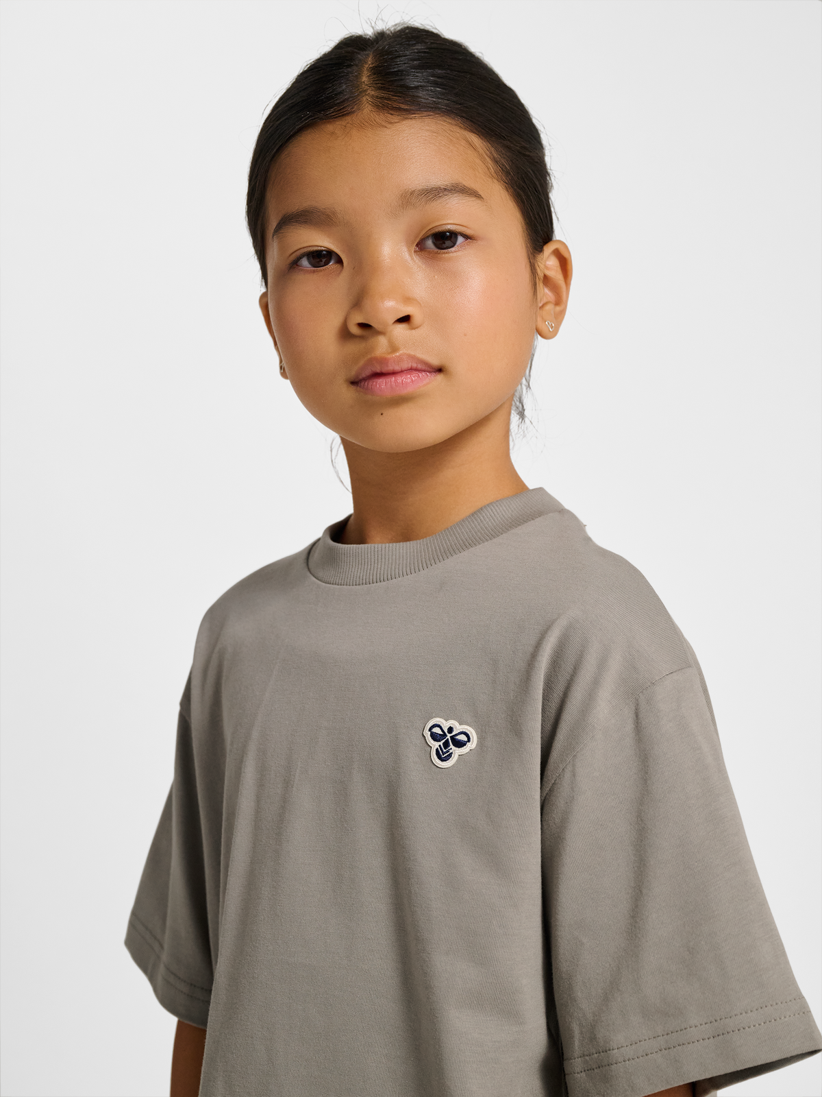 hmlJR LOOSE T-SHIRT S/S BEE
