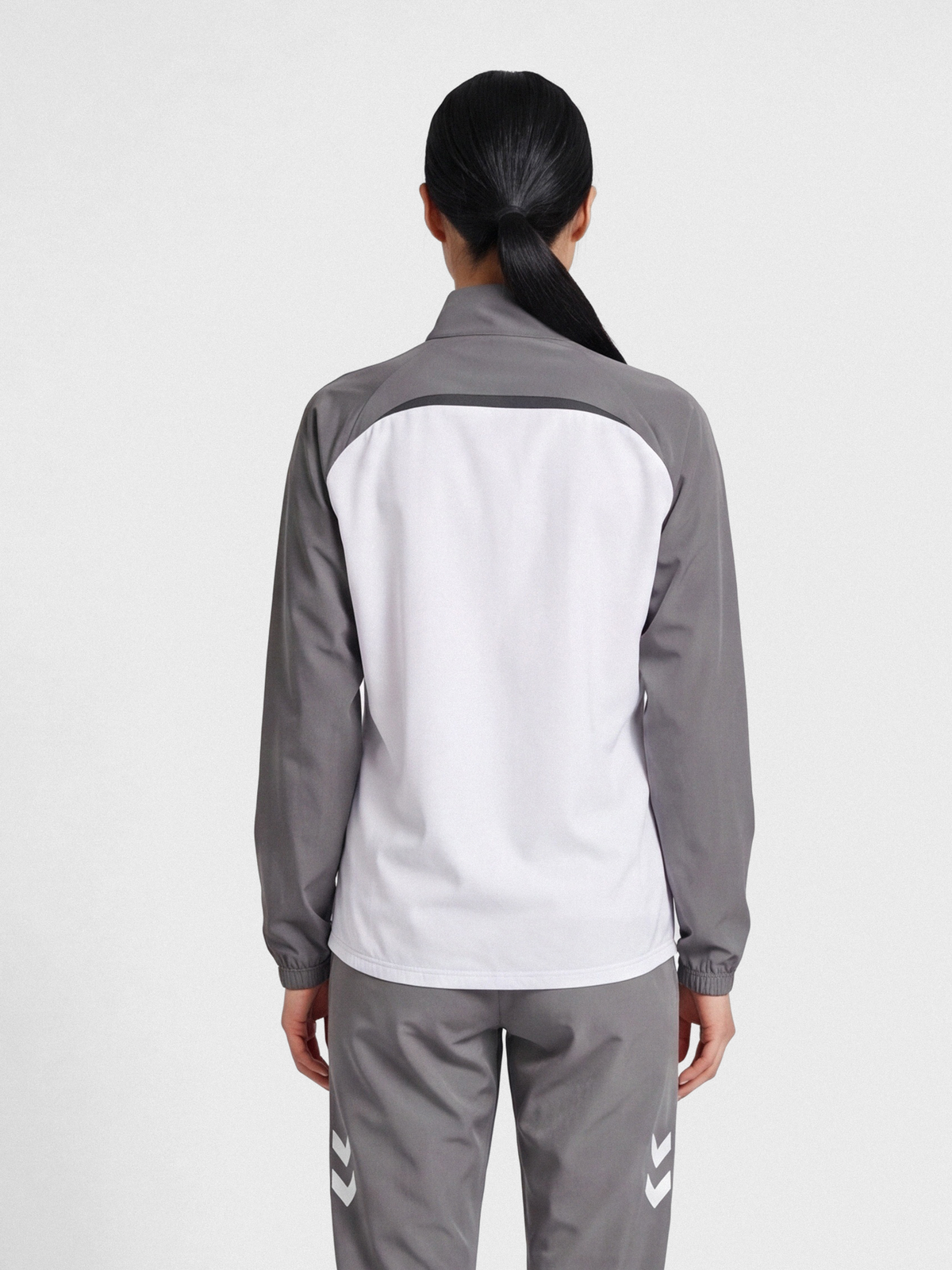 hmlLEAD 2.0  WOVEN JACKET WOMAN