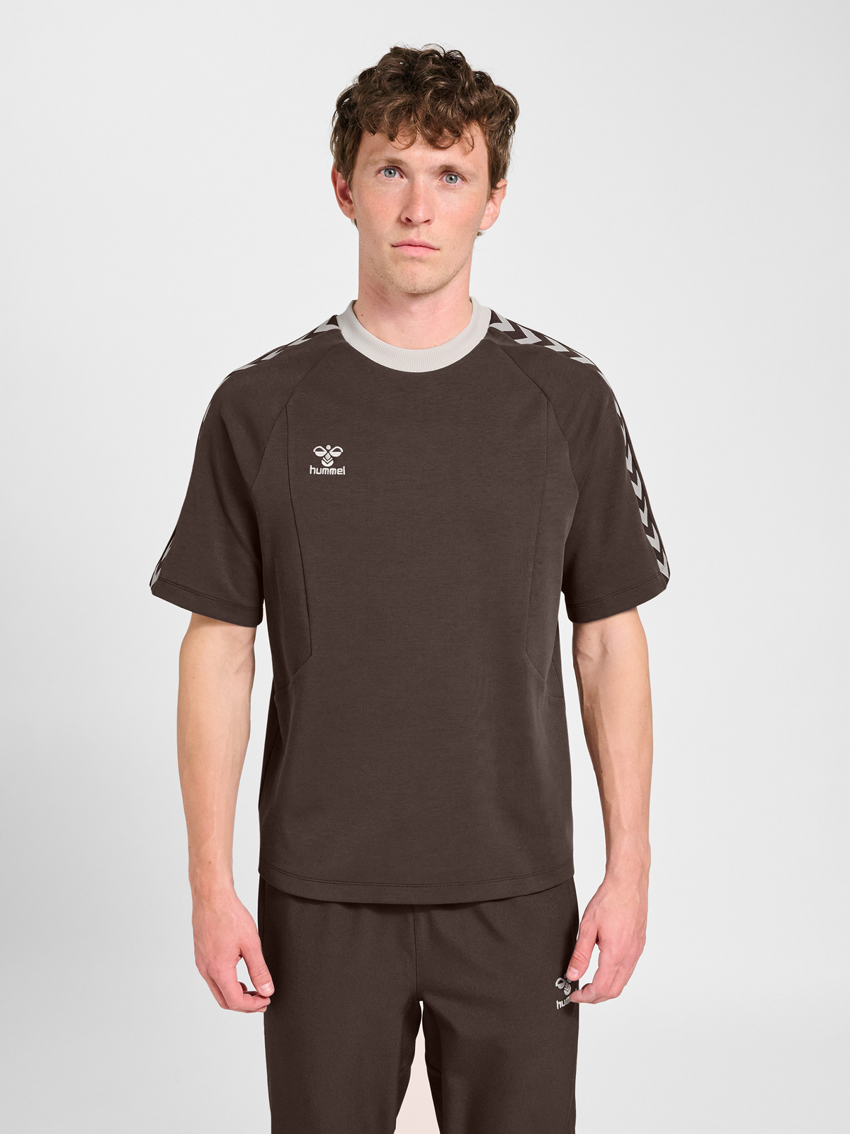 hmlROOT T-SHIRT S/S
