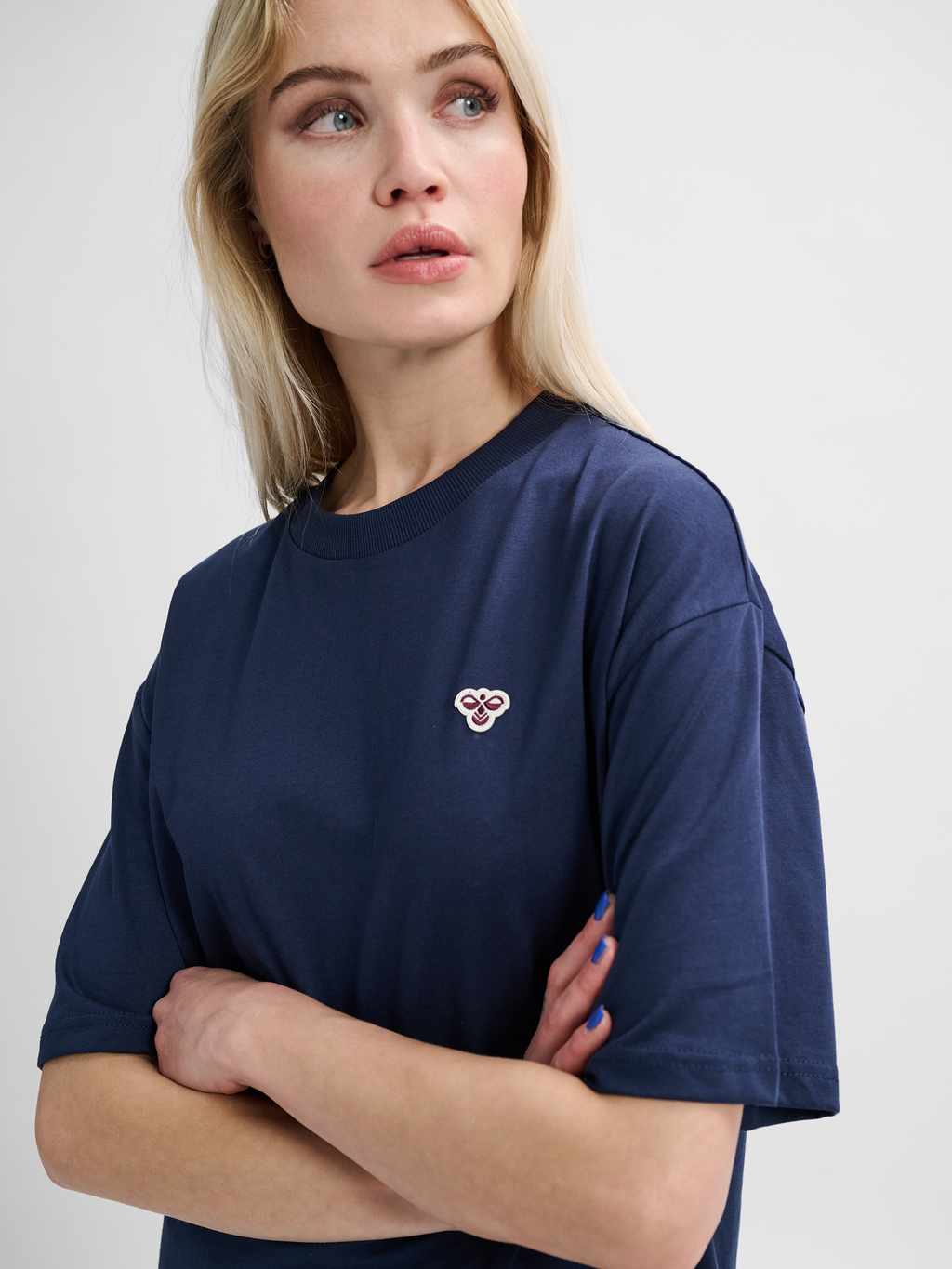 hmlLOOSE T-SHIRT BEE S/S