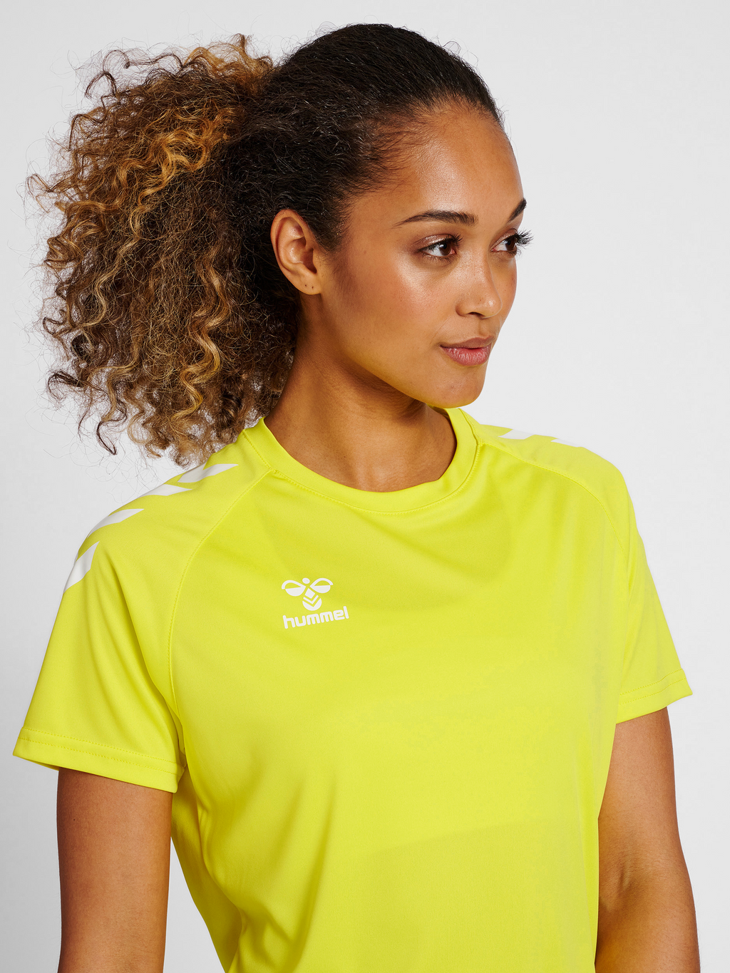 hmlCORE XK CORE POLY TEE  S/S WOMAN