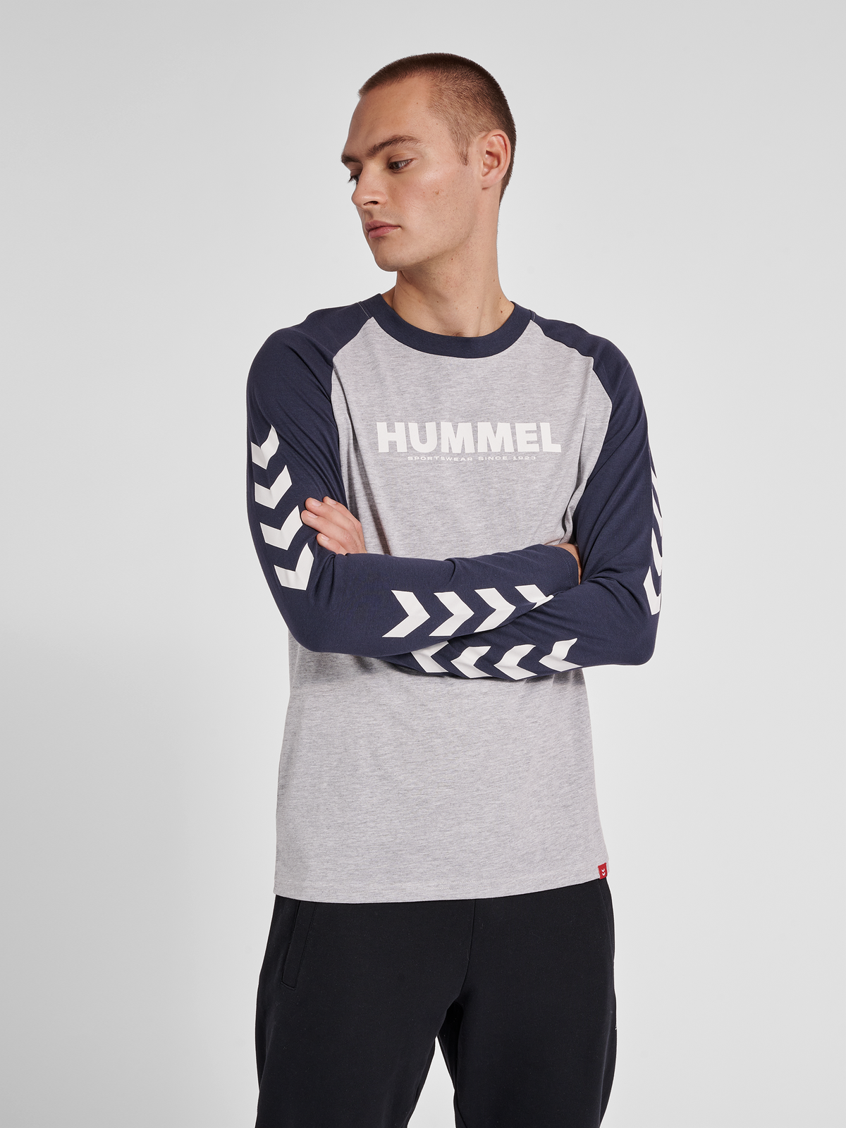 hmlLEGACY BLOCKED T-SHIRT L/S