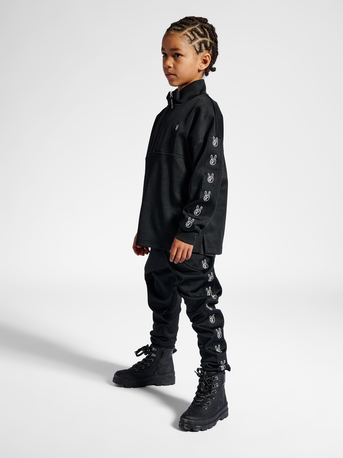 stsCOLE HALF ZIP