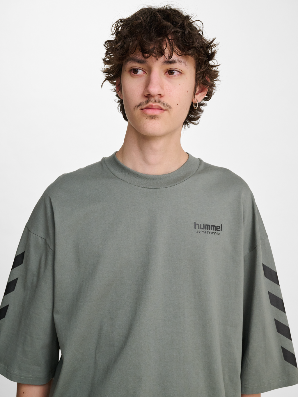 hmlOVERSIZED WILLY T-SHIRT SW