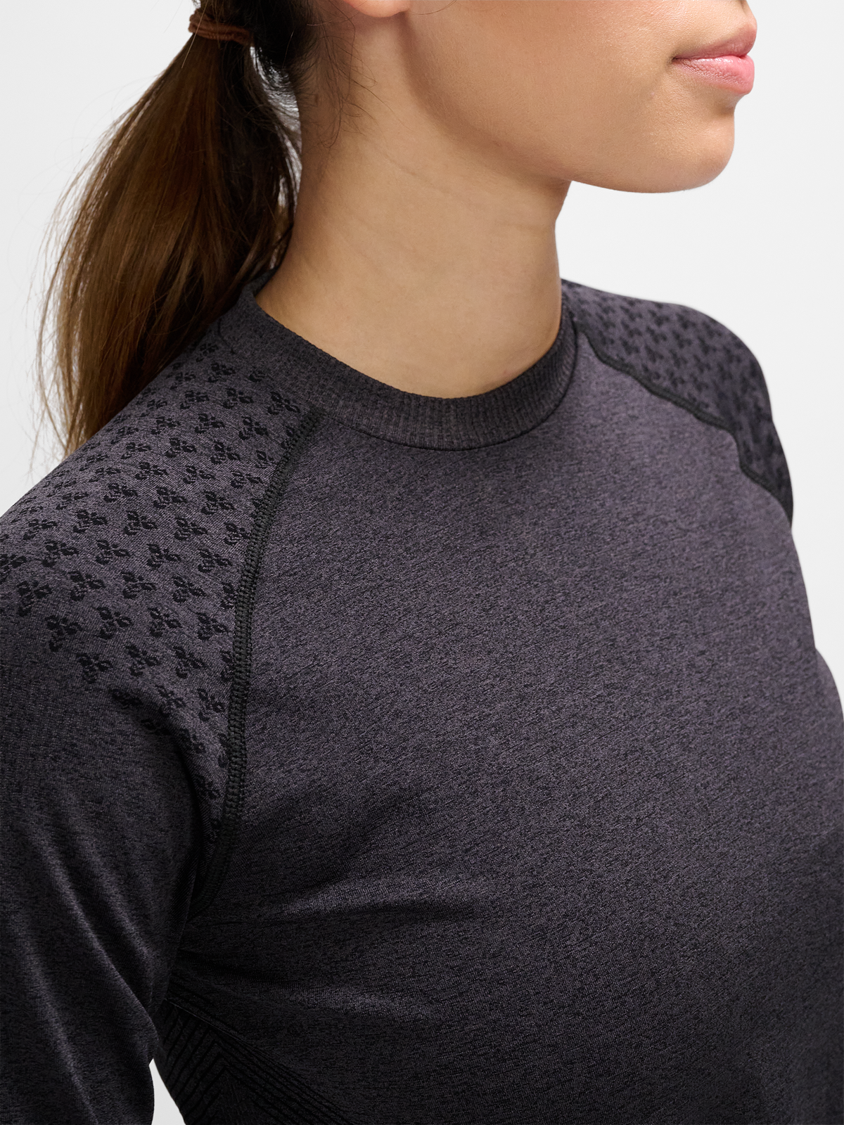 hmlCI SEAMLESS T-SHIRT L/S