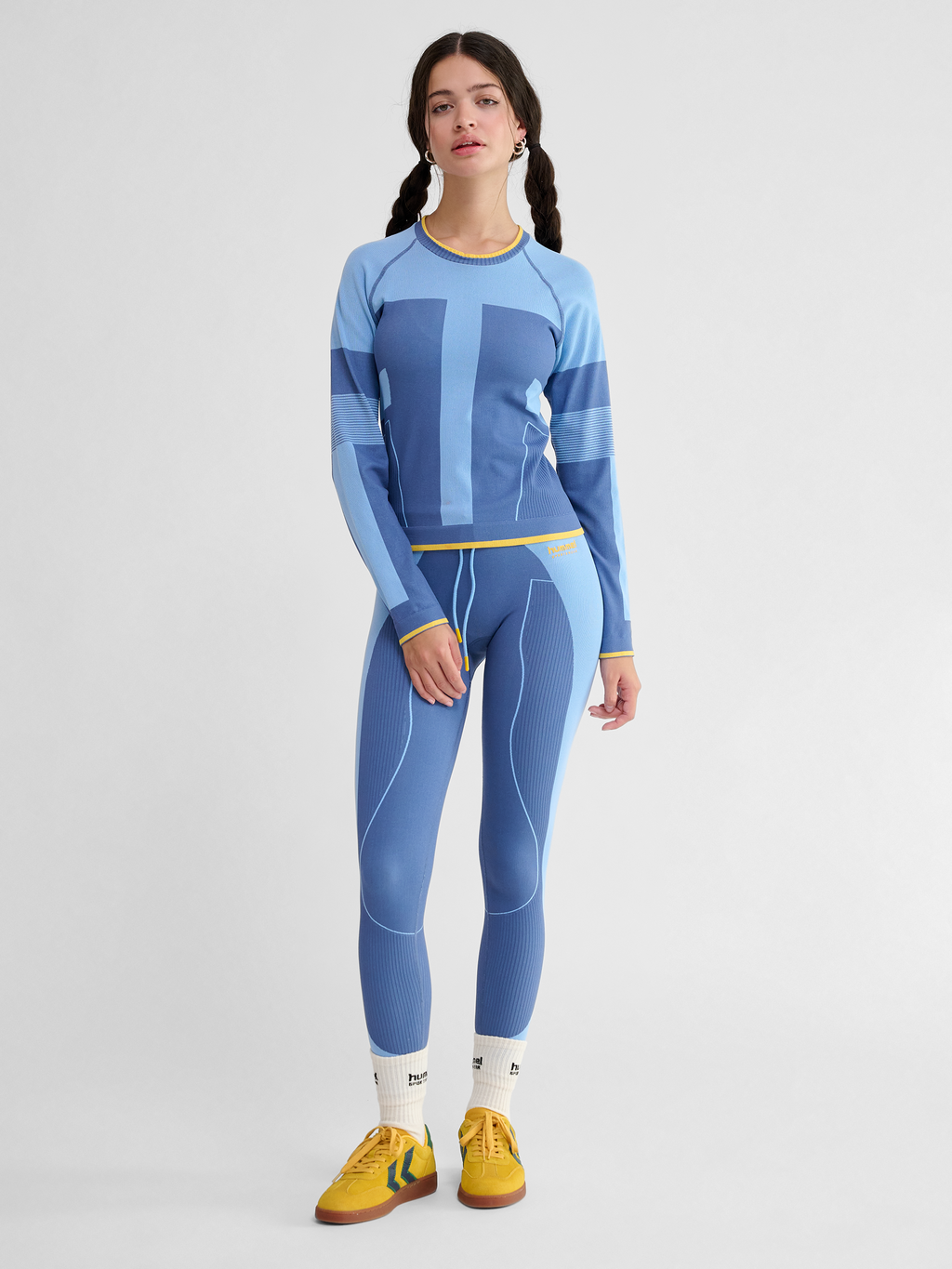 hmlSEAMLESS TEE LS