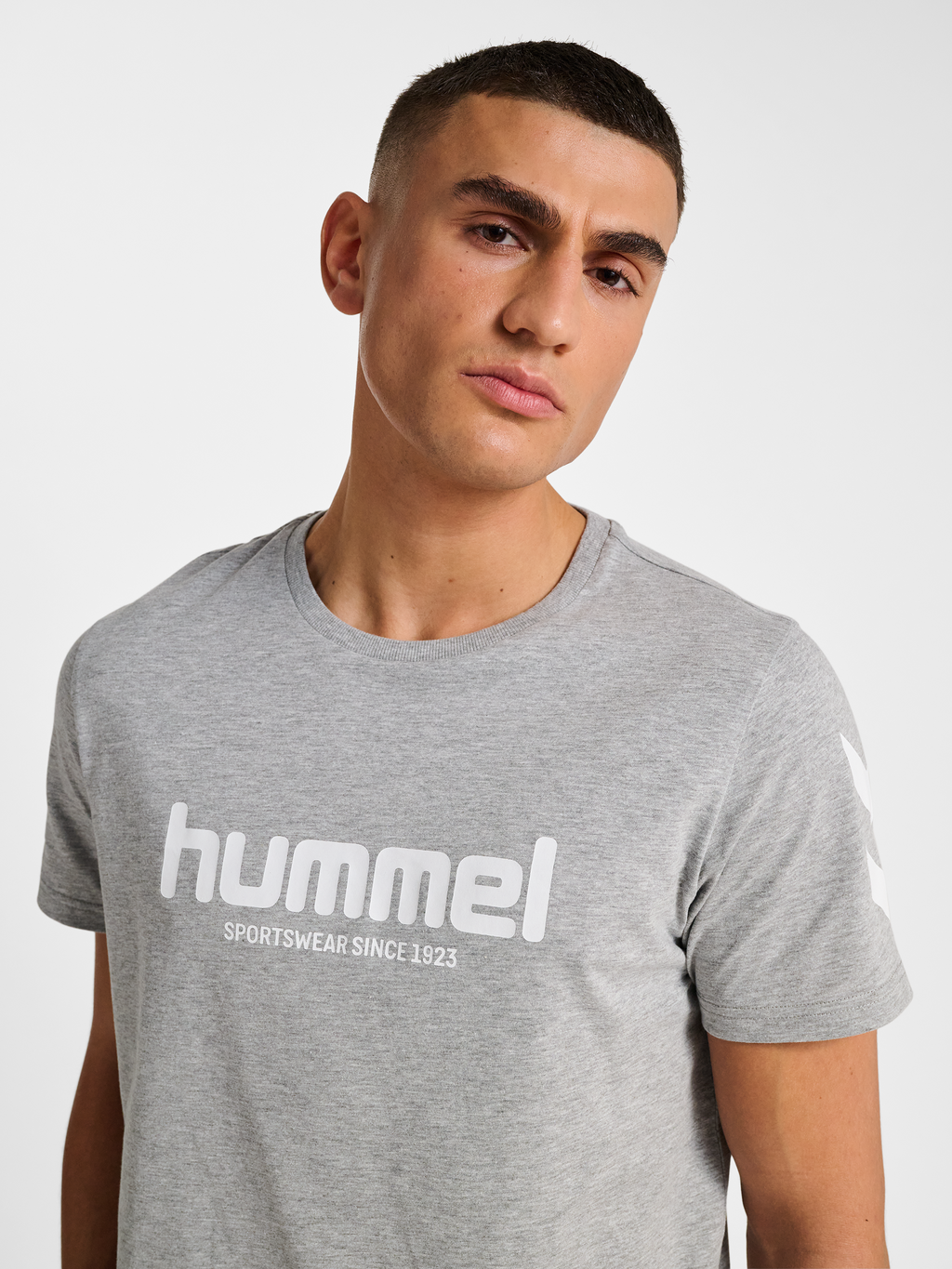 hmlLEGACY 2.0 T-SHIRT S/S