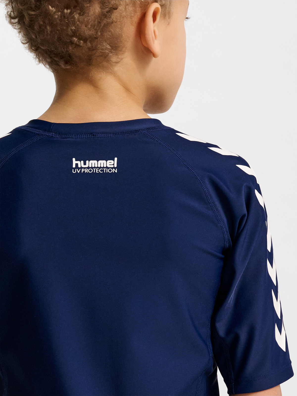 hmlFIJI SWIM TEE
