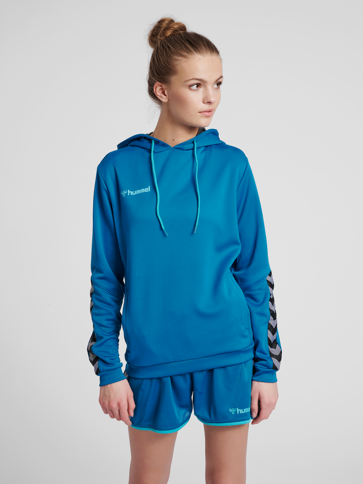 hmlAUTHENTIC POLY HOODIE WOMAN