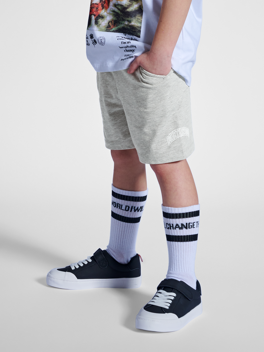 stmOCEAN SHORTS
