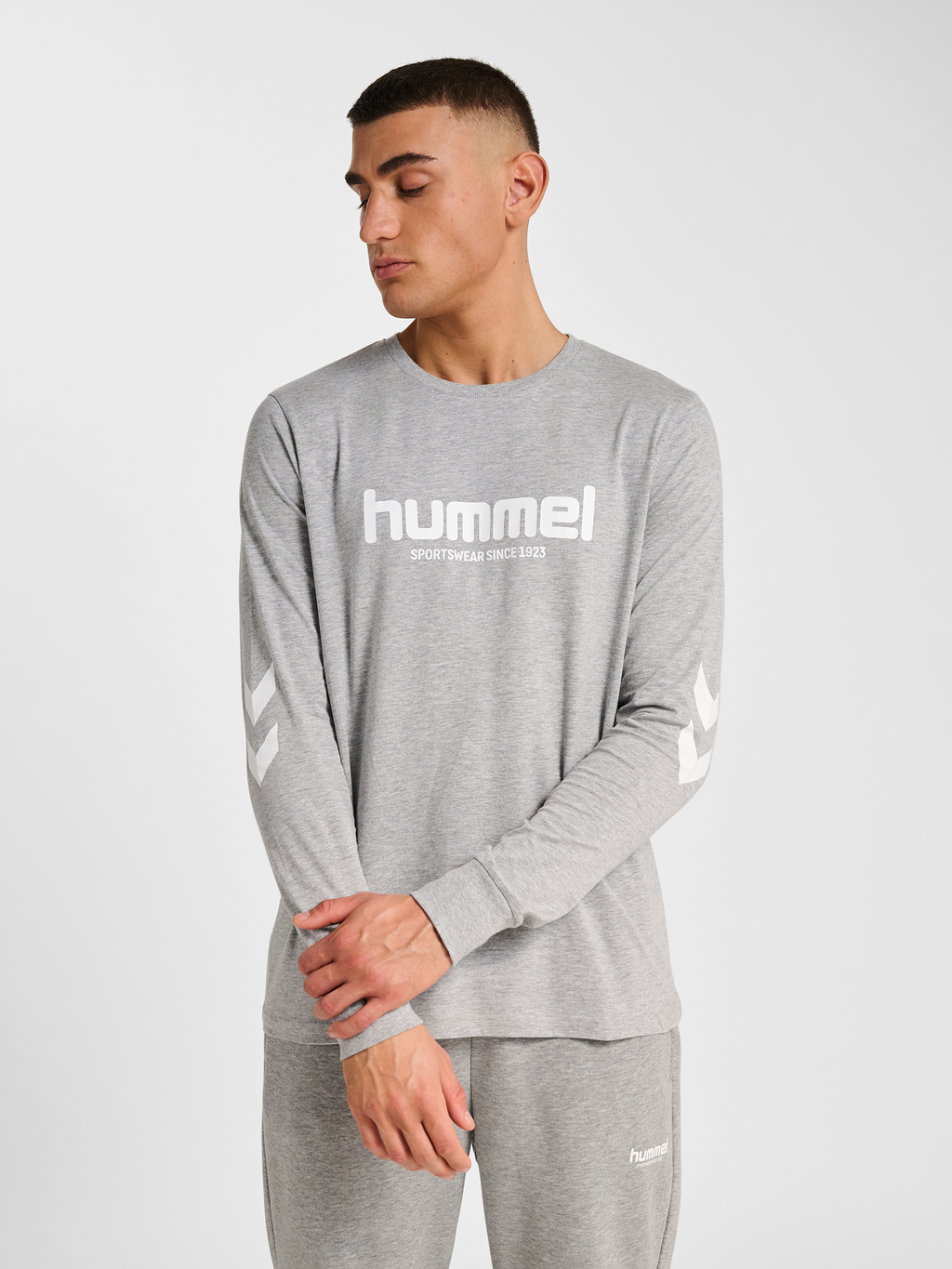 hmlLEGACY 2.0 T-SHIRT L/S