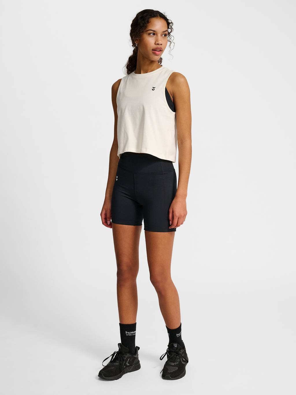 hmlHIIT CROPPED W MUSCLE TANK TOP