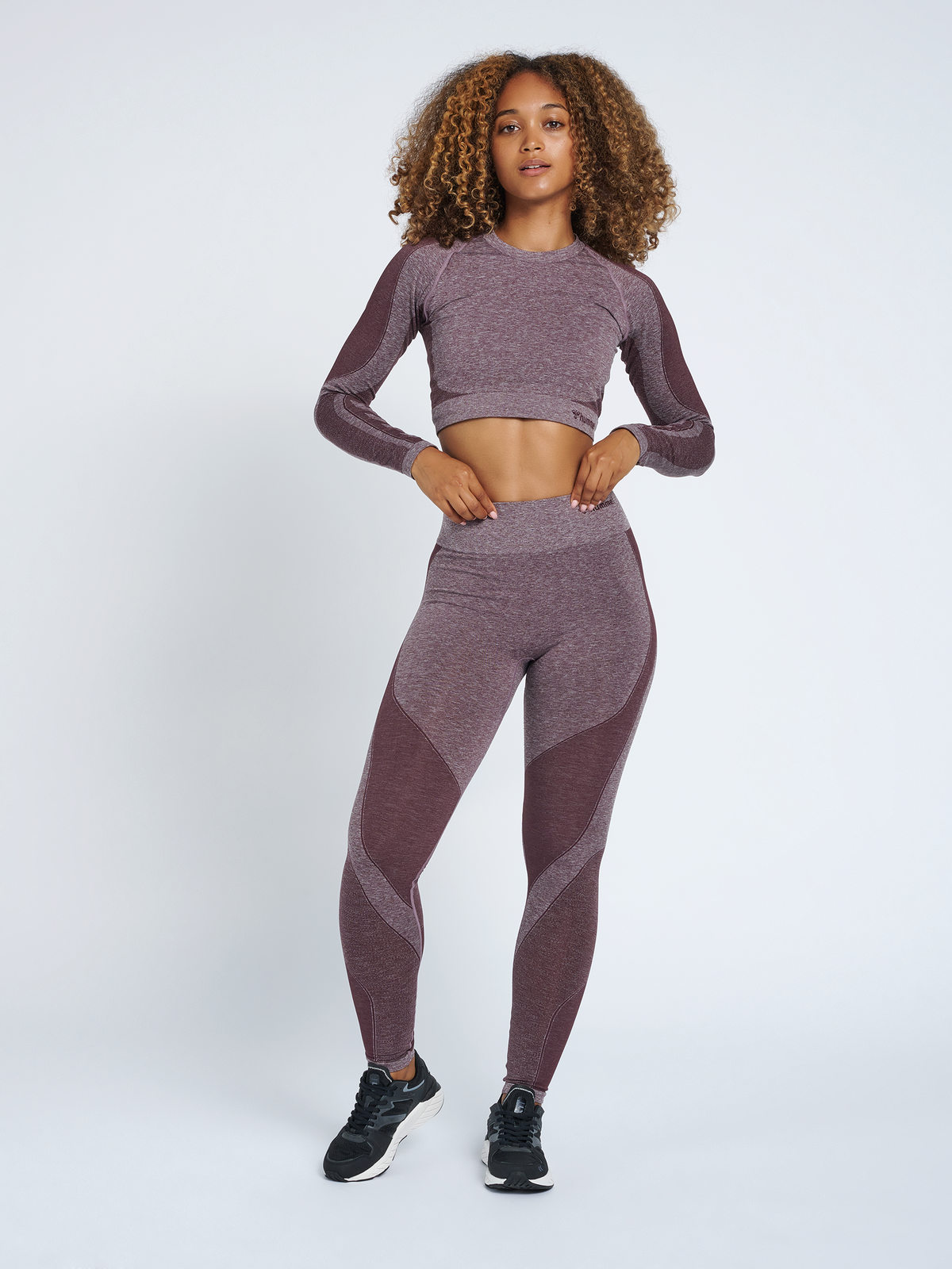 hmlKADY SEAMLESS T-SHIRT L/S
