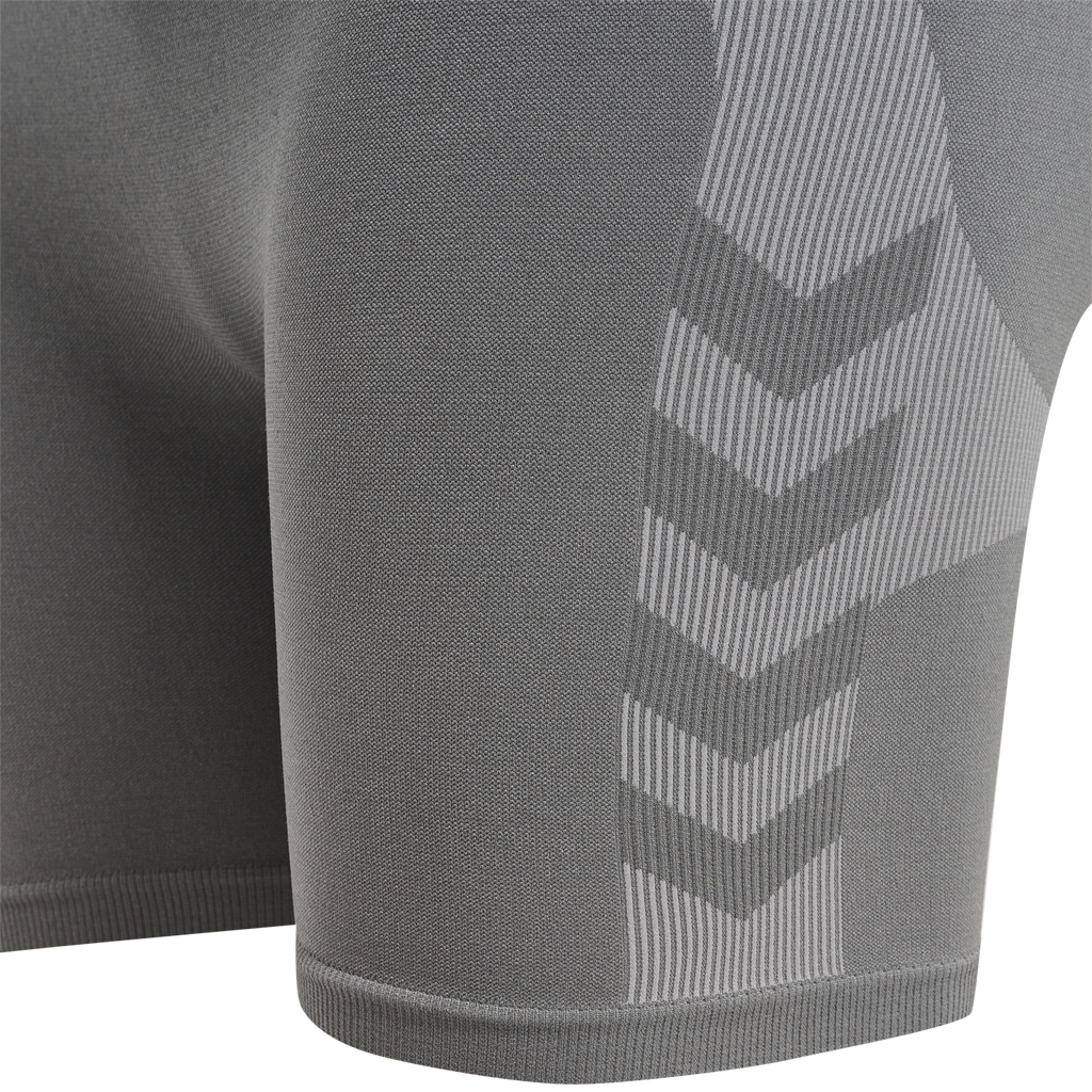 hmlSI SEAMLESS SHORTS