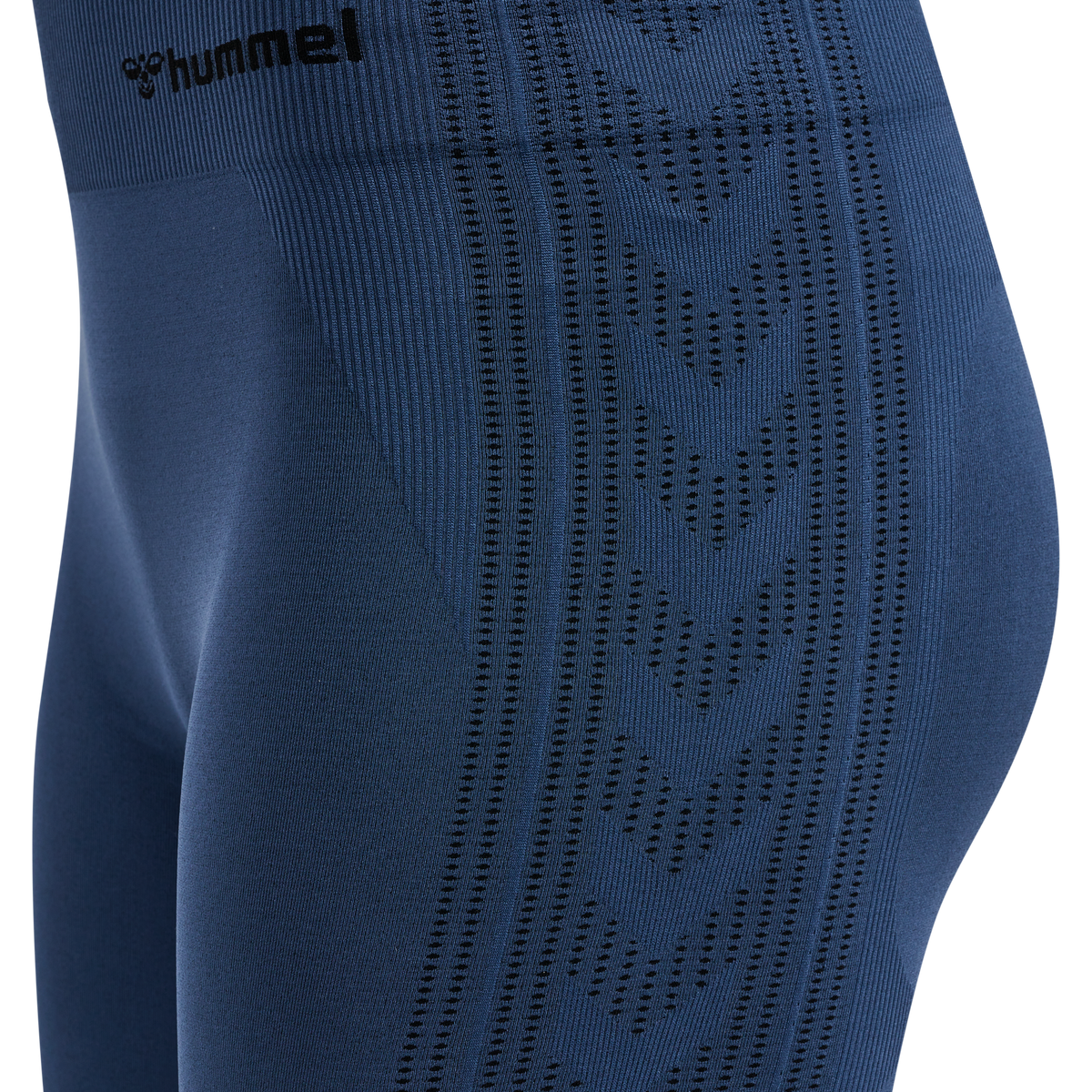 hmlMT SHAPING SEAMLESS MW SHORTS