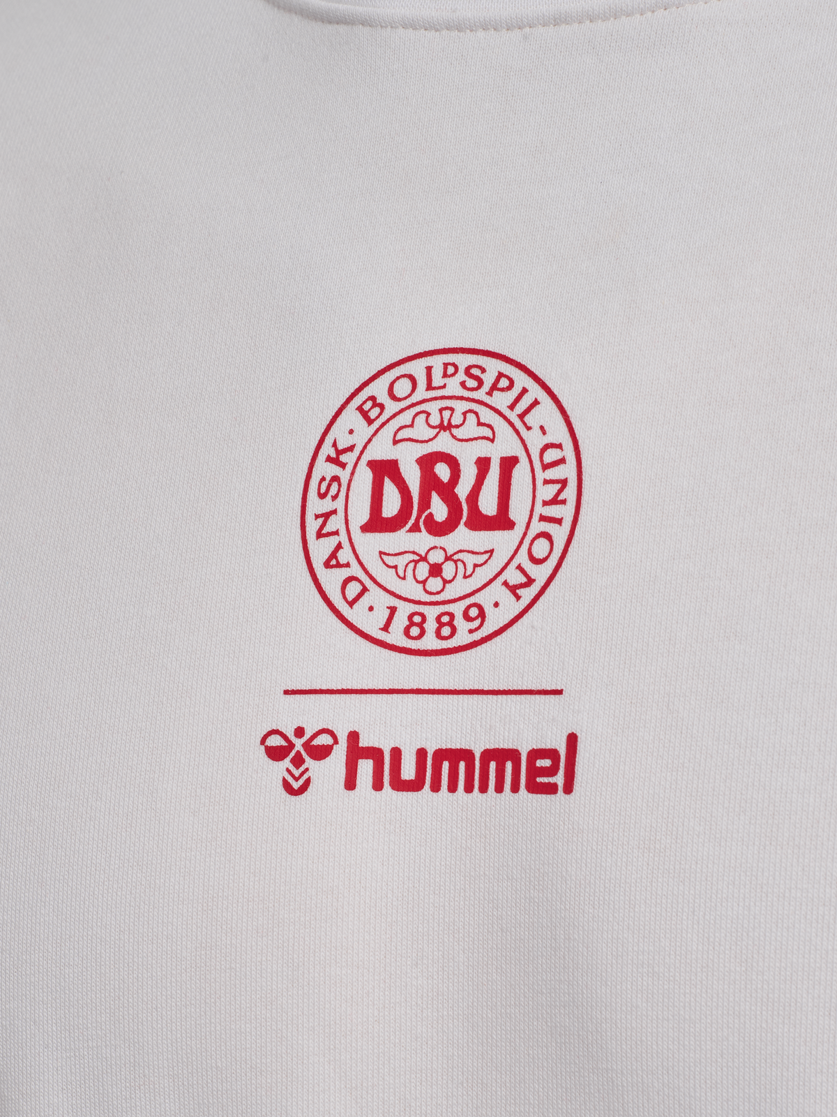 DBU 26 FAN RED-WHITE CREW NECK