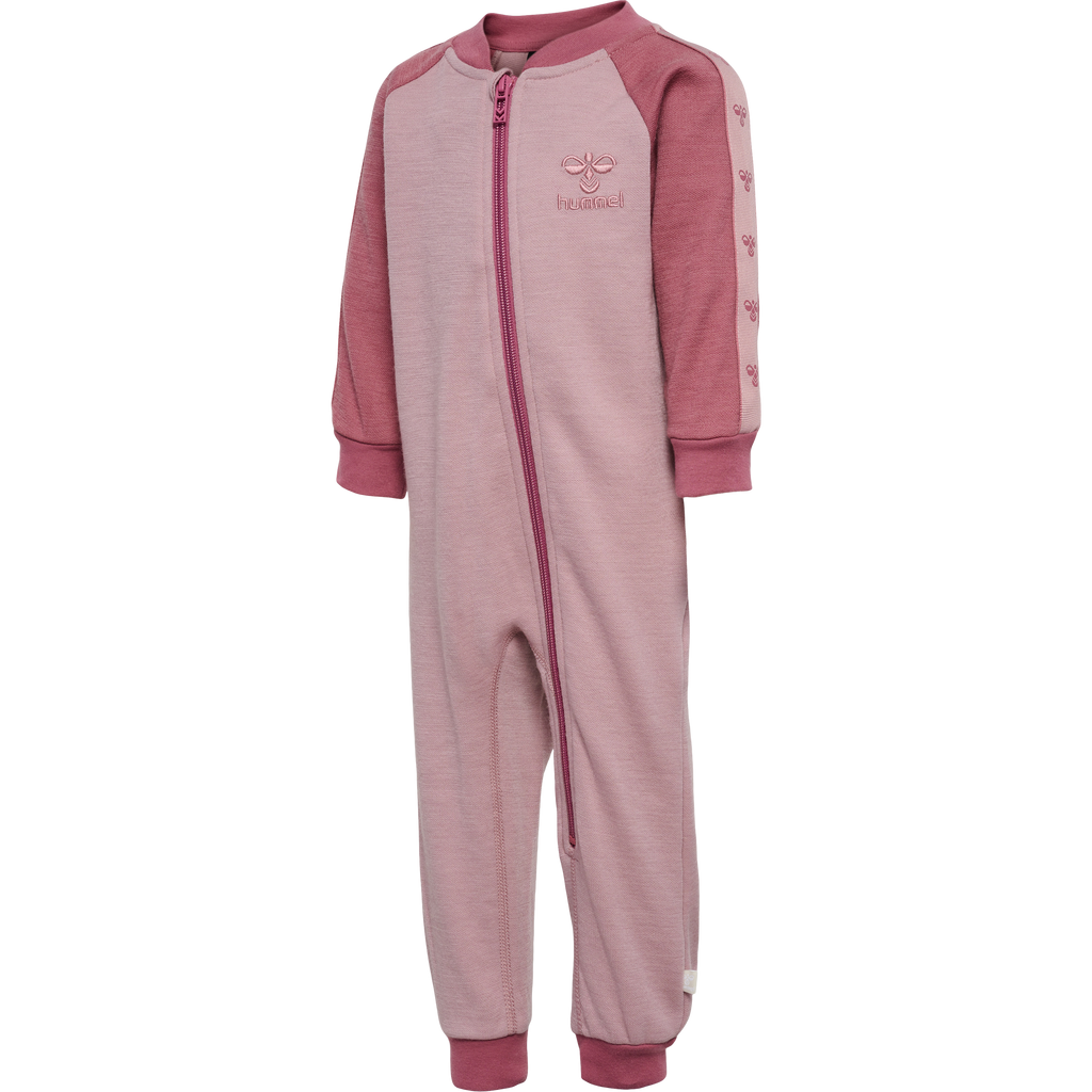 hmlBELLO SUIT