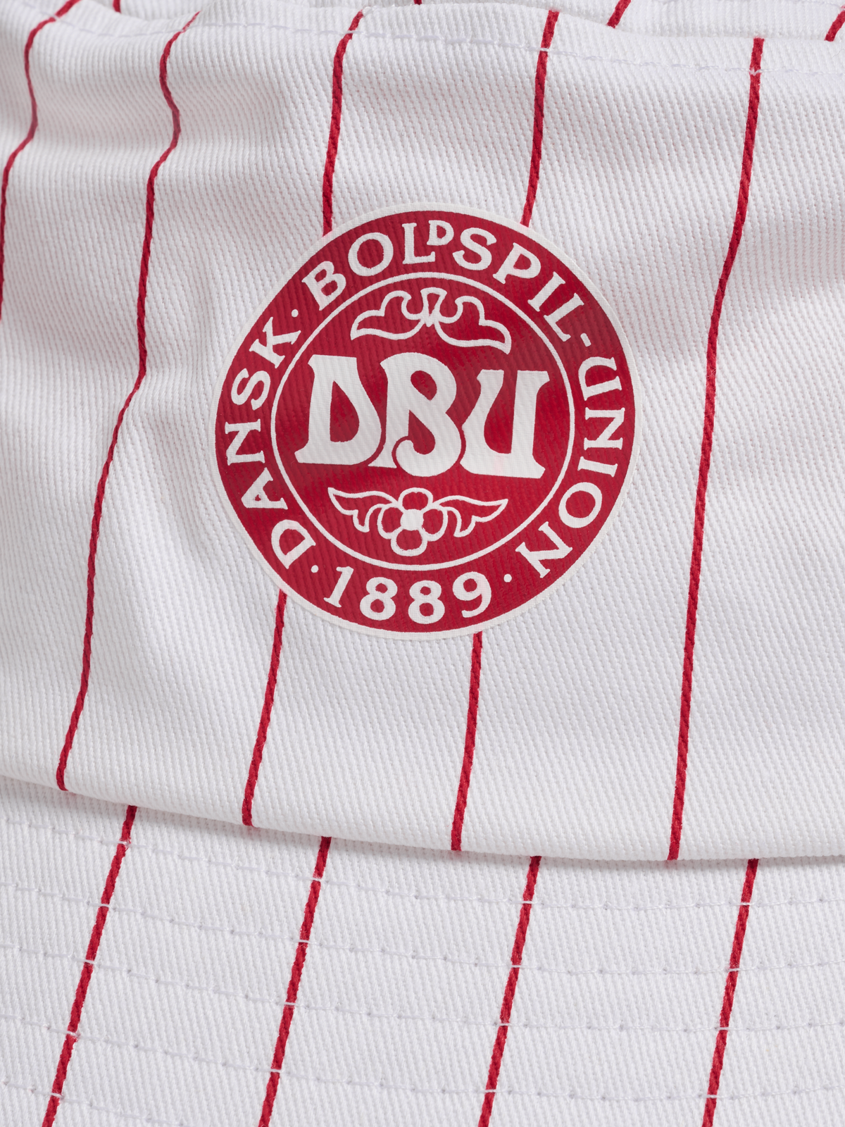 DBU 26 FAN DYNAMITE BUCKET HAT